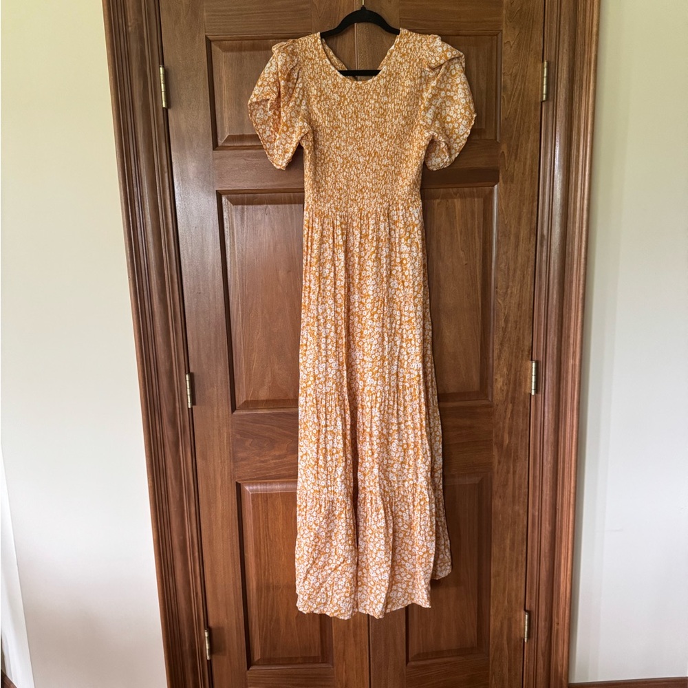 Elegant Orange Floral Maxi Dress